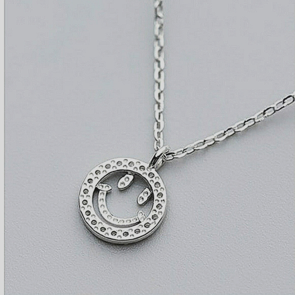 Rosh Smiley Face Pendant Necklace